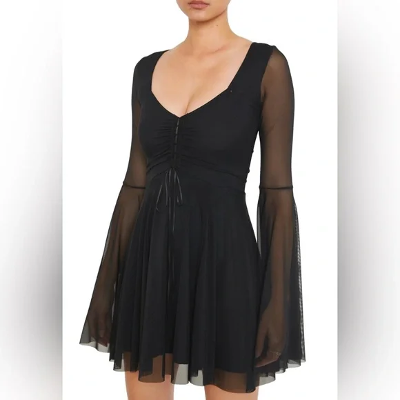 Blackmilk Clothing Spectre Dress - XL NWT - Picture 4 of 11